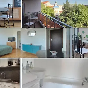 Studio 30m Avec Balcon Et Parking, Casa Lyon
